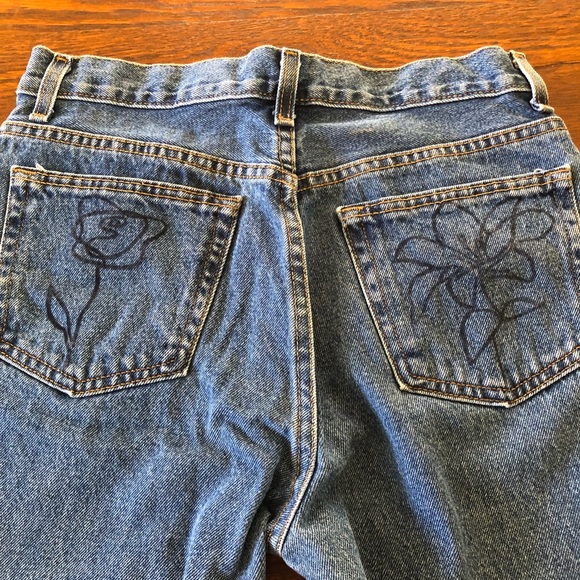 George Jeans - Picture 5 of 7